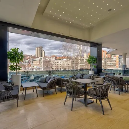 Aria Hotel
