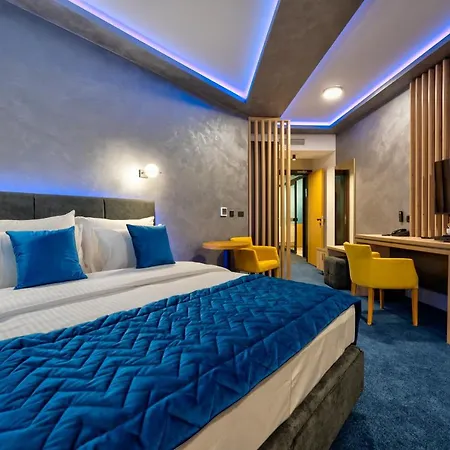 Hotel Aria 3*