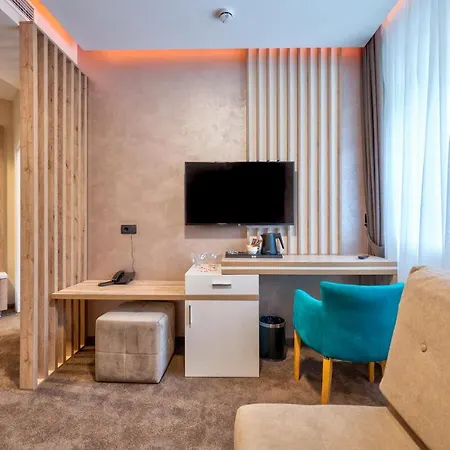 Aria 3* Uzice