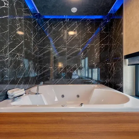 Aria 호텔 우지체